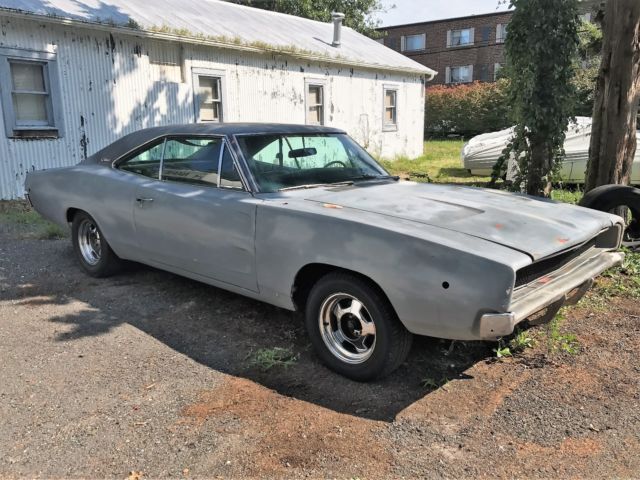 1968 Dodge Charger CHARGER HIDEAWAYS 383 AUTO