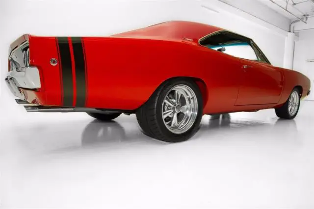 1968 Dodge Charger Hemi 615hp Rotisserie Restoration