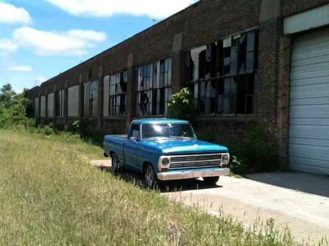 1968 Ford F-100