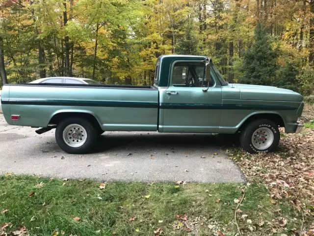 1968 Ford F-100 Holly Green