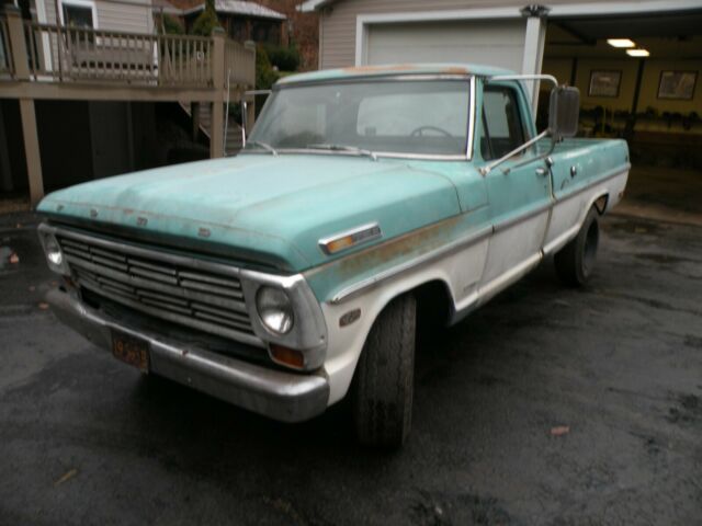 1968 Ford F-250 Custom Cab