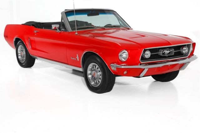 1968 Ford Mustang Candy Apple Red, New black interior