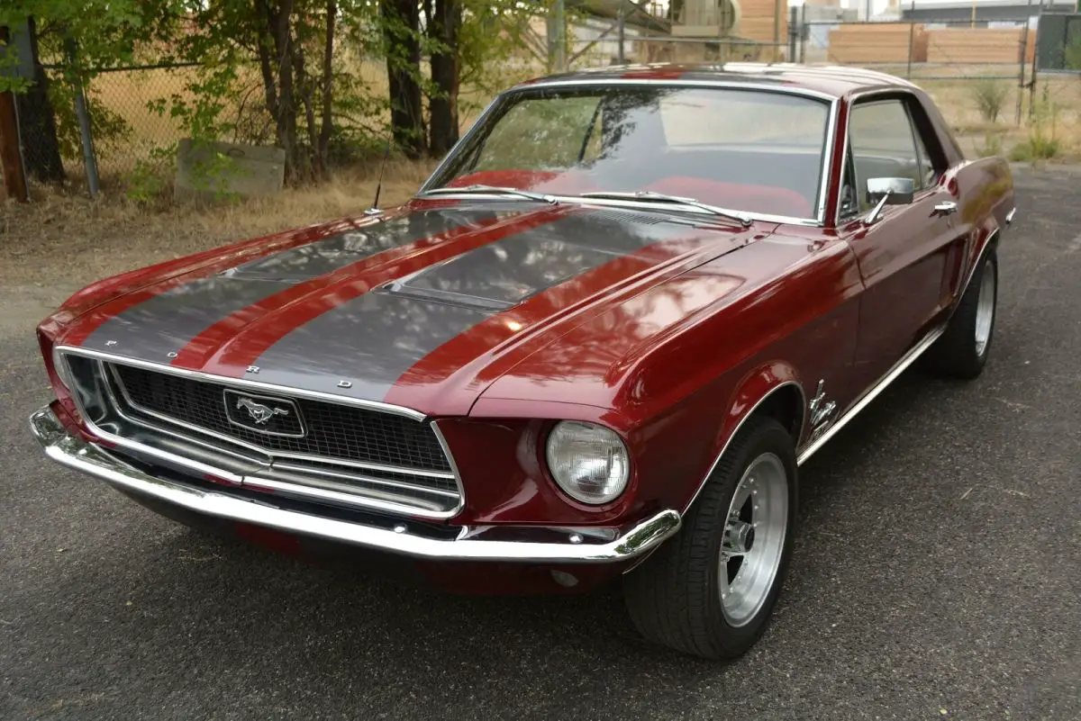 1968 Ford Mustang Luxury