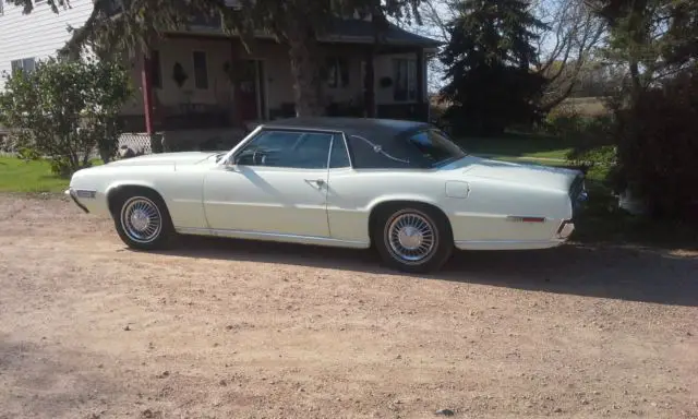 1968 Ford Thunderbird