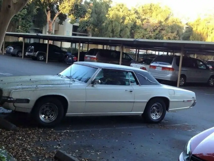 1968 Ford Thunderbird Landau Coupe Deluxe