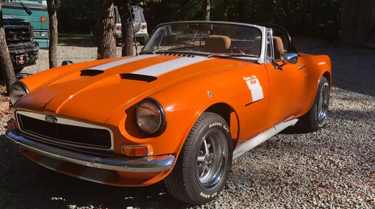 1968 MG Roadster Roadster - Hardtop Convertible.