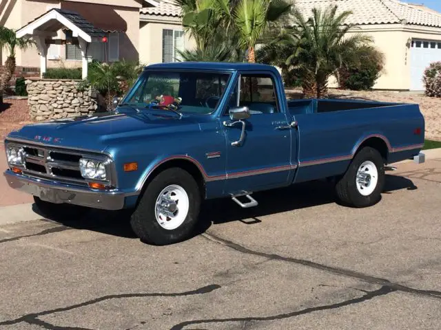 1968 GMC Sierra 1500 Custom Camper Pickup