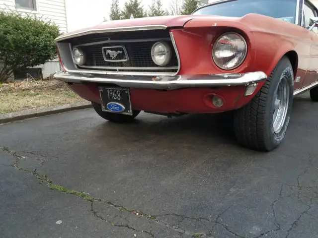 1968 Ford Mustang deluxe