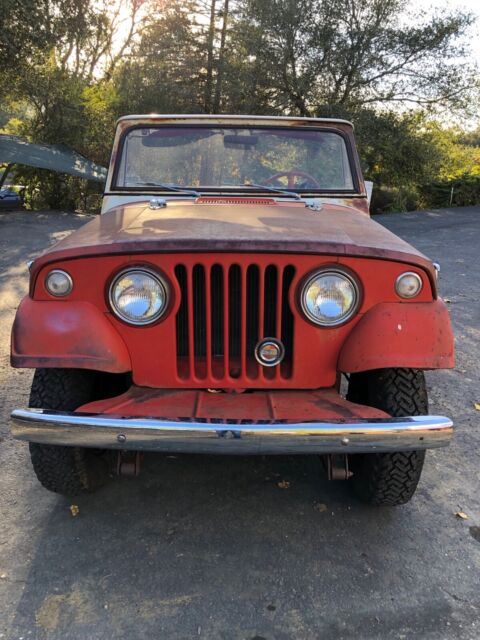 1968 Jeep Jeepster deluxe