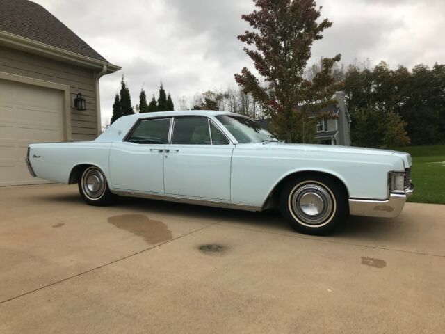 1968 Lincoln Continental Suicide Rear Doors