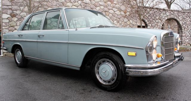 1968 Mercedes-Benz 200-Series 280S