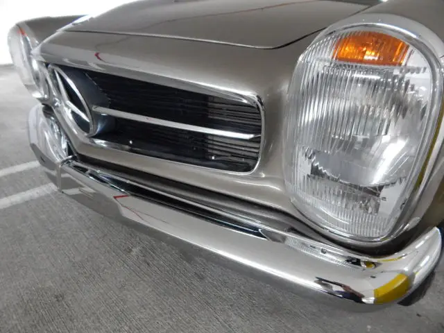 1968 Mercedes-Benz 280SL