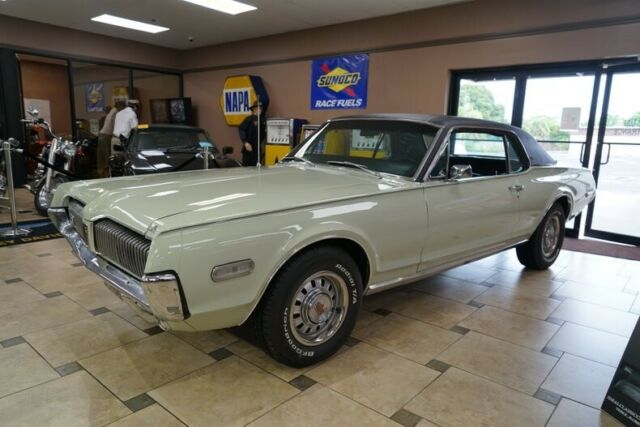 1968 Mercury Cougar XR7