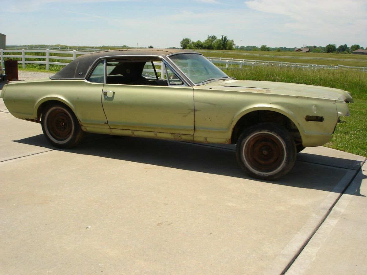 1968 Mercury Cougar XR7