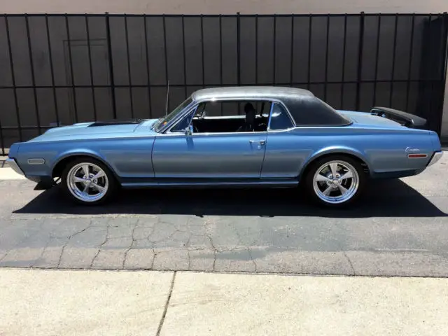 1968 Mercury Cougar XR7