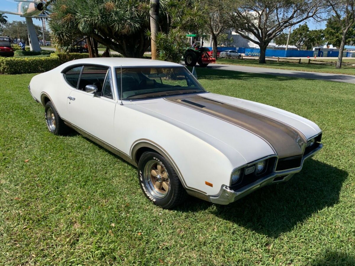 1968 Oldsmobile Cutlass CUTLASS