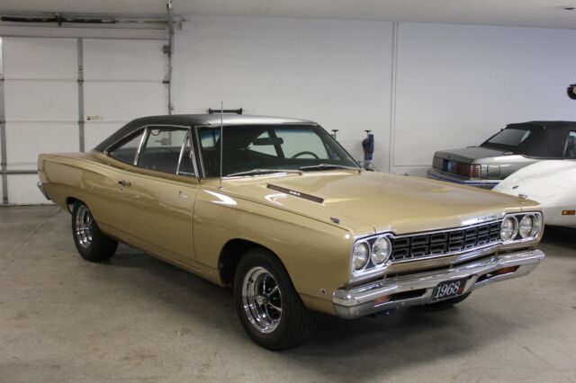 1968 Plymouth Road Runner Sedan