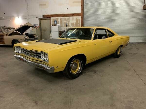 1968 Plymouth Roadrunner 383 4 speed