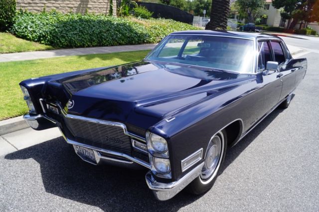 1968 Cadillac Fleetwood Blue Cloth