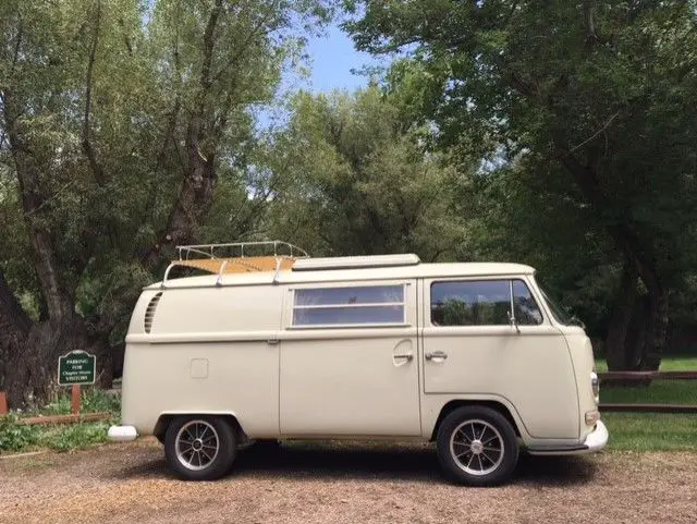 1968 Volkswagen Bus/Vanagon