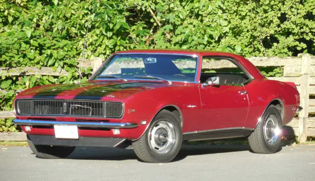 1968 Chevrolet Camaro Z28 R/S Deluxe interior