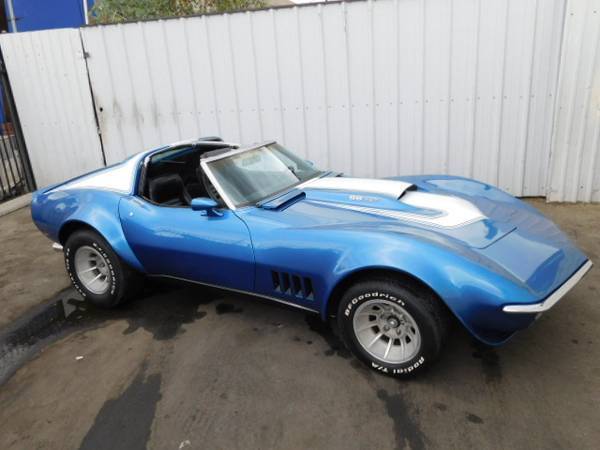 1969 Chevrolet Corvette T-Tops