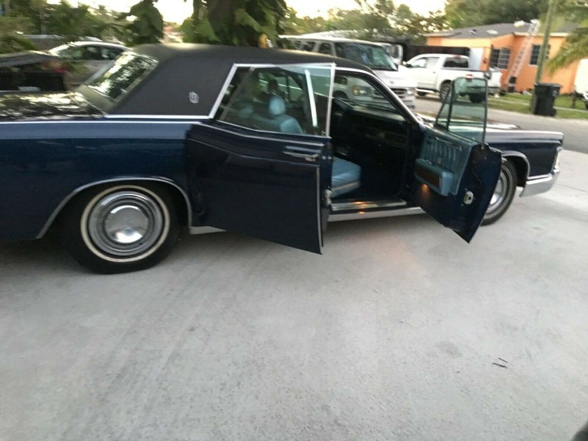 1969 Lincoln Continental