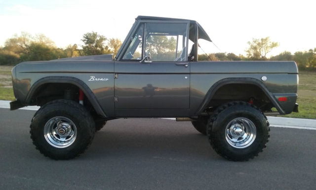 1969 Ford Bronco Hard Top/Soft Top -Half Cab