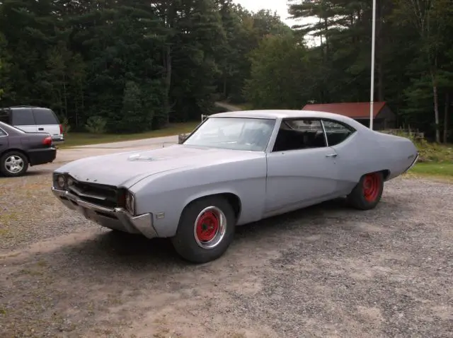 1969 Buick Skylark Deluxe