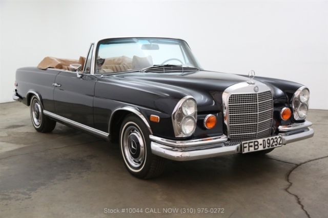 1969 Mercedes-Benz 200-Series Cabriolet