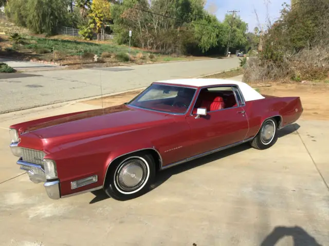 Cadillac Deville 1967 Red