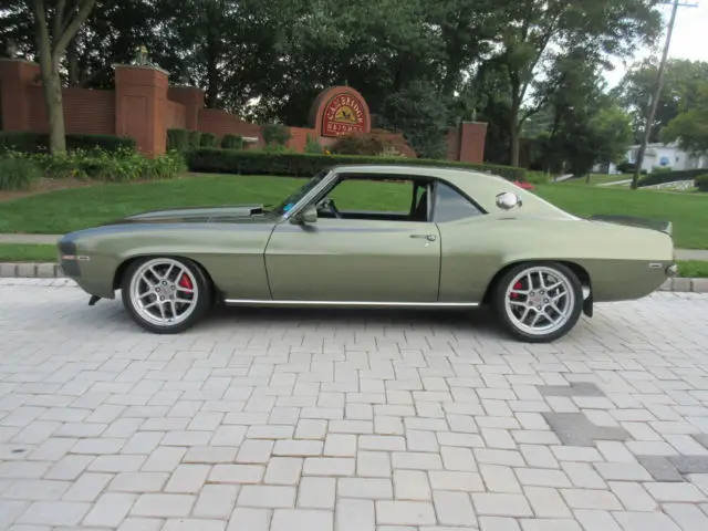 1969 Chevrolet Camaro LS1  -  6 SPEED  -  INDEPENDENT REAR -SUPER CHEVY