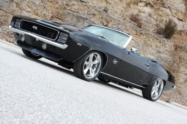 1969 Chevrolet Camaro RS/SS Resto Mod