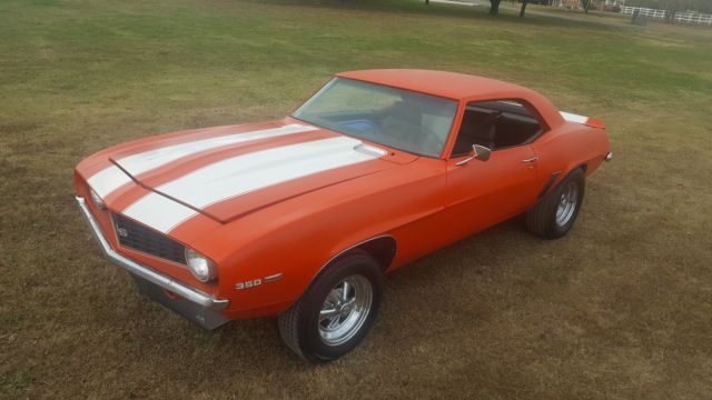 1969 Pontiac Firebird hardtop 2 door