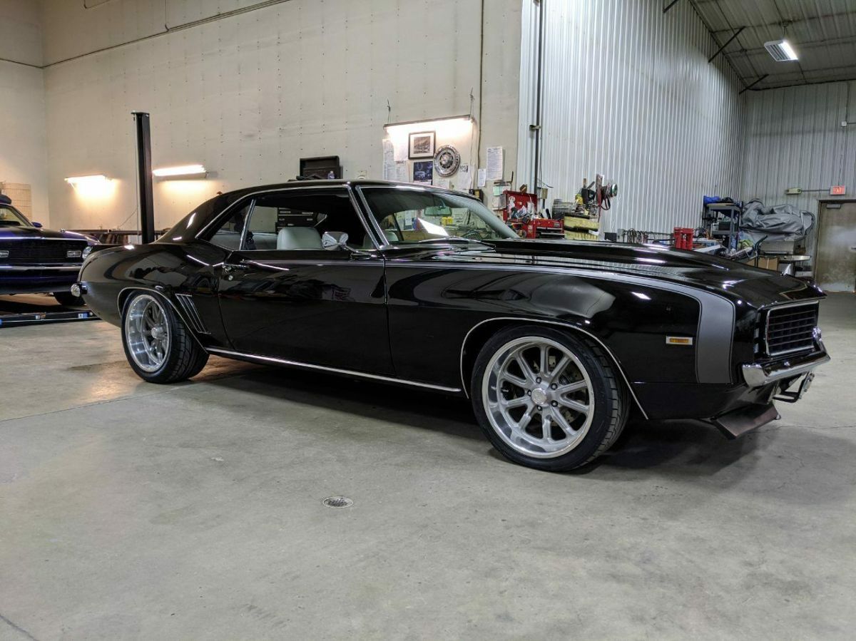 1969 Chevrolet Camaro SS/RS Pro Touring