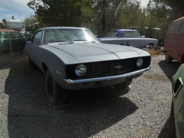 1969 Chevrolet Camaro standard