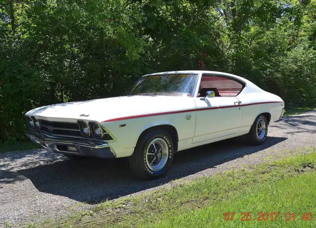 1969 Chevrolet Chevelle 2 DOOR HARDTOP SUPER SPORT