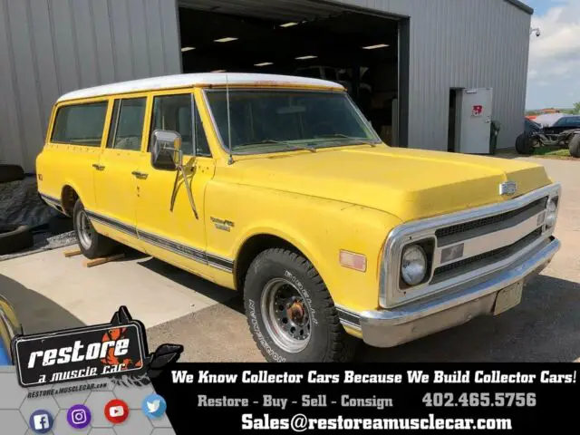 1969 Chevrolet Suburban 4x2, AC, 3.73 Posi, Arizona Truck, Very Clean