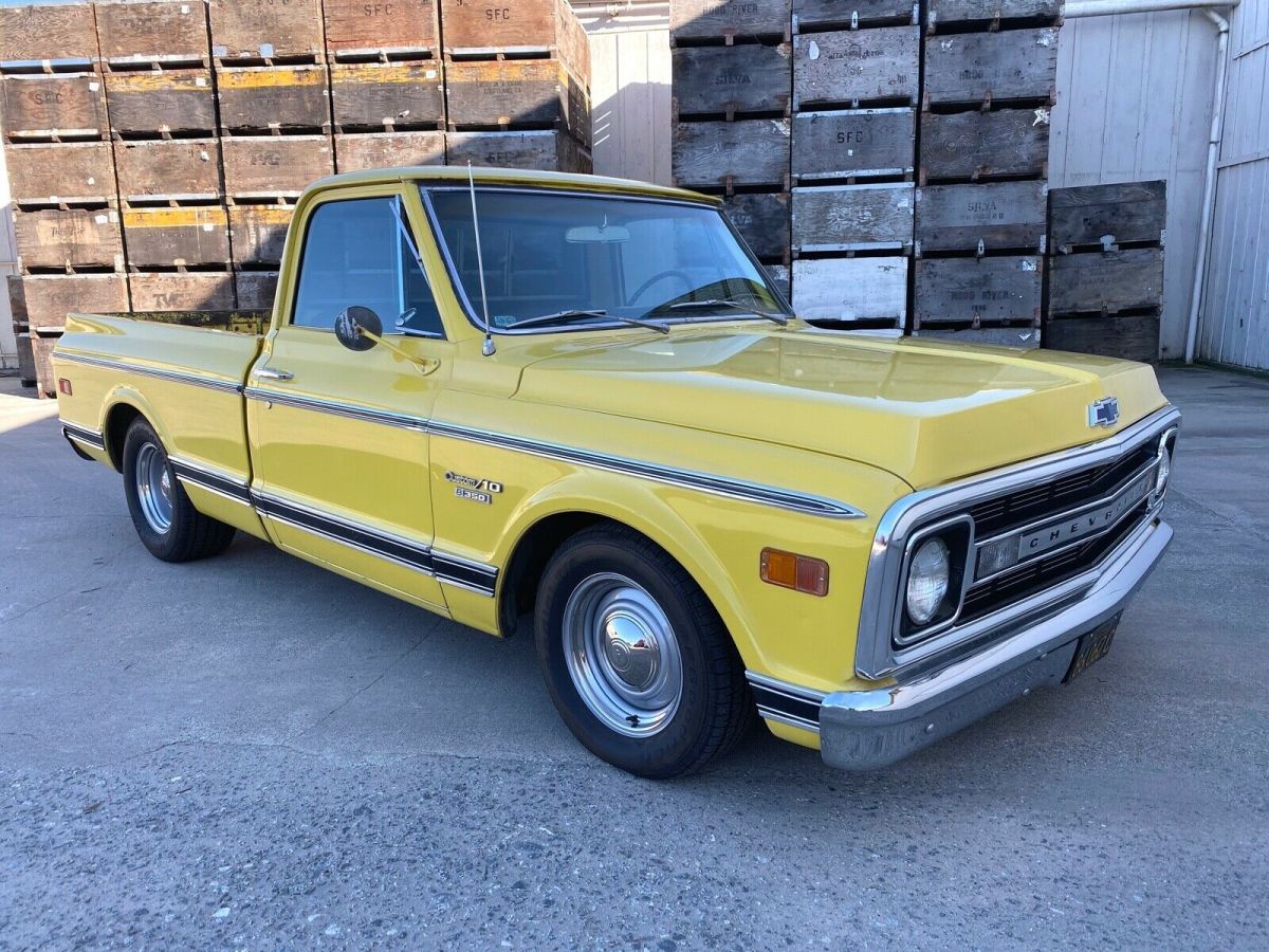 1969 Chevrolet C-10 C10 Custom Short Bed Fleetside