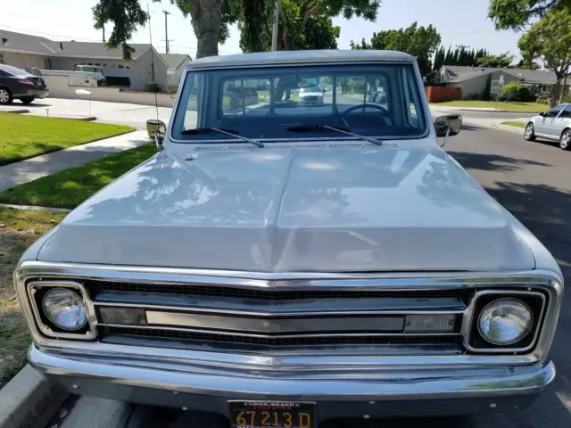 1969 Chevrolet C20 Pickup Camper Special