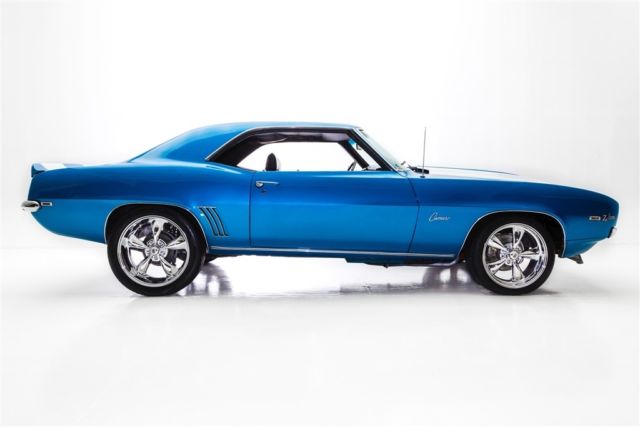 1969 Chevrolet Camaro Electric Blue Street Beast 454 Pro-Street