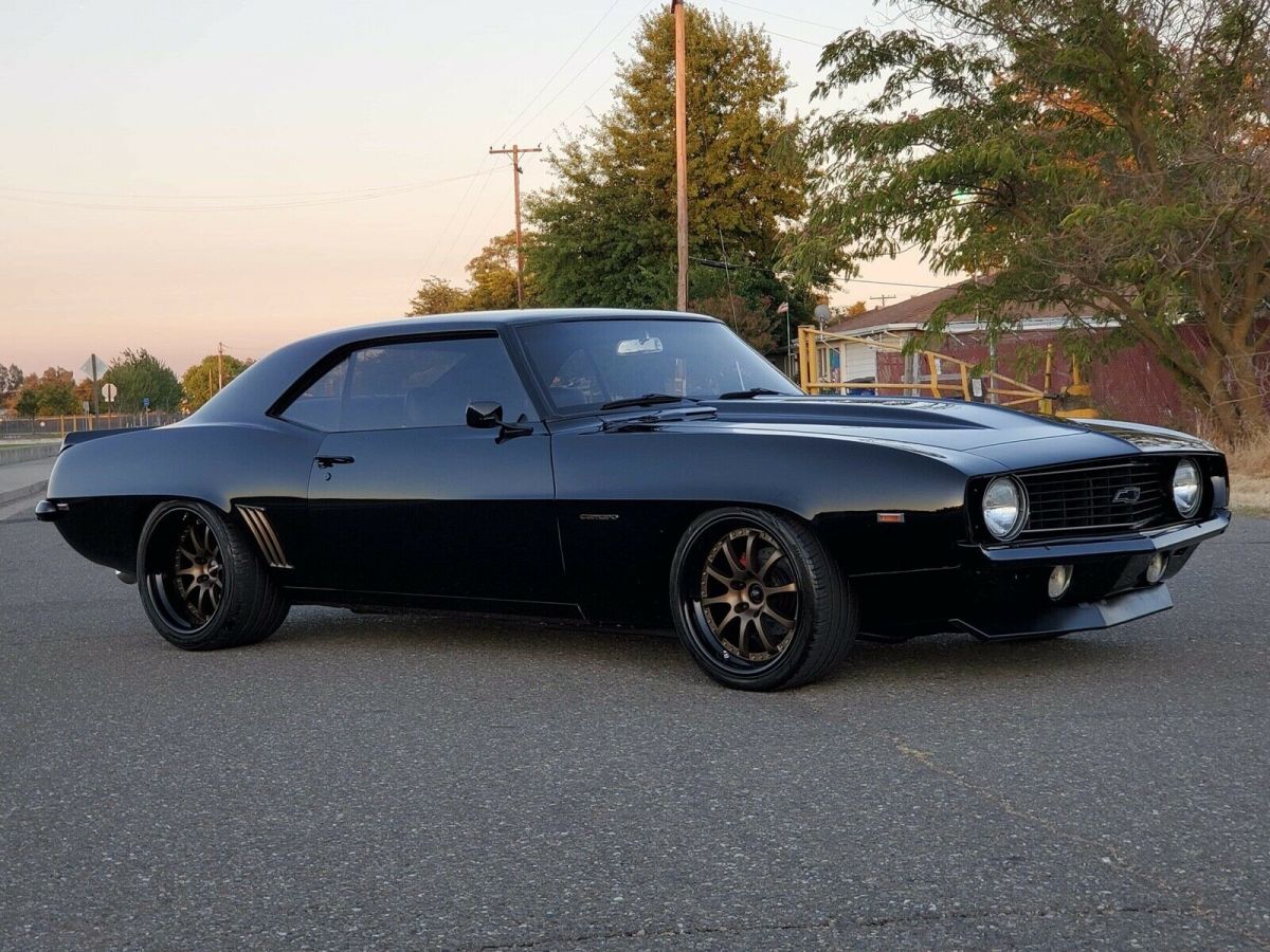 1969 Chevrolet Camaro LS3  Mini Tubbed