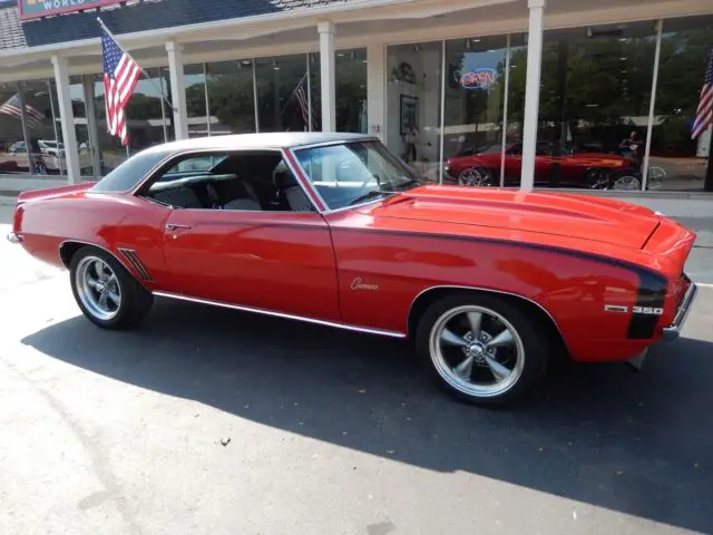 1969 Chevrolet Camaro Buckets