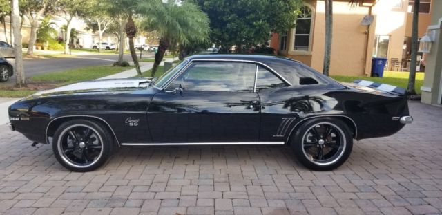 1969 Chevrolet Camaro SS "Black Beauty" PS, PDB, A/C