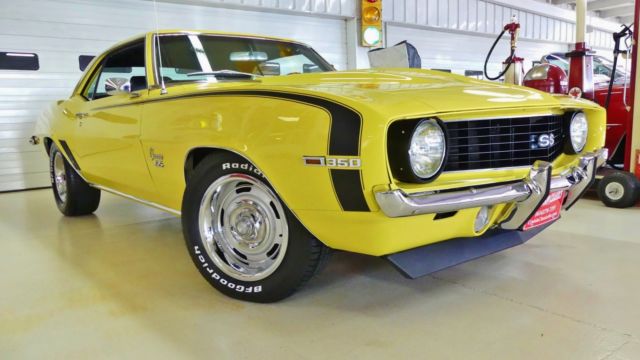 1969 Chevrolet Camaro SS Tribute