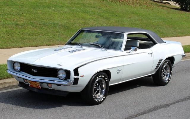 1969 Chevrolet CAMARO SS396 --