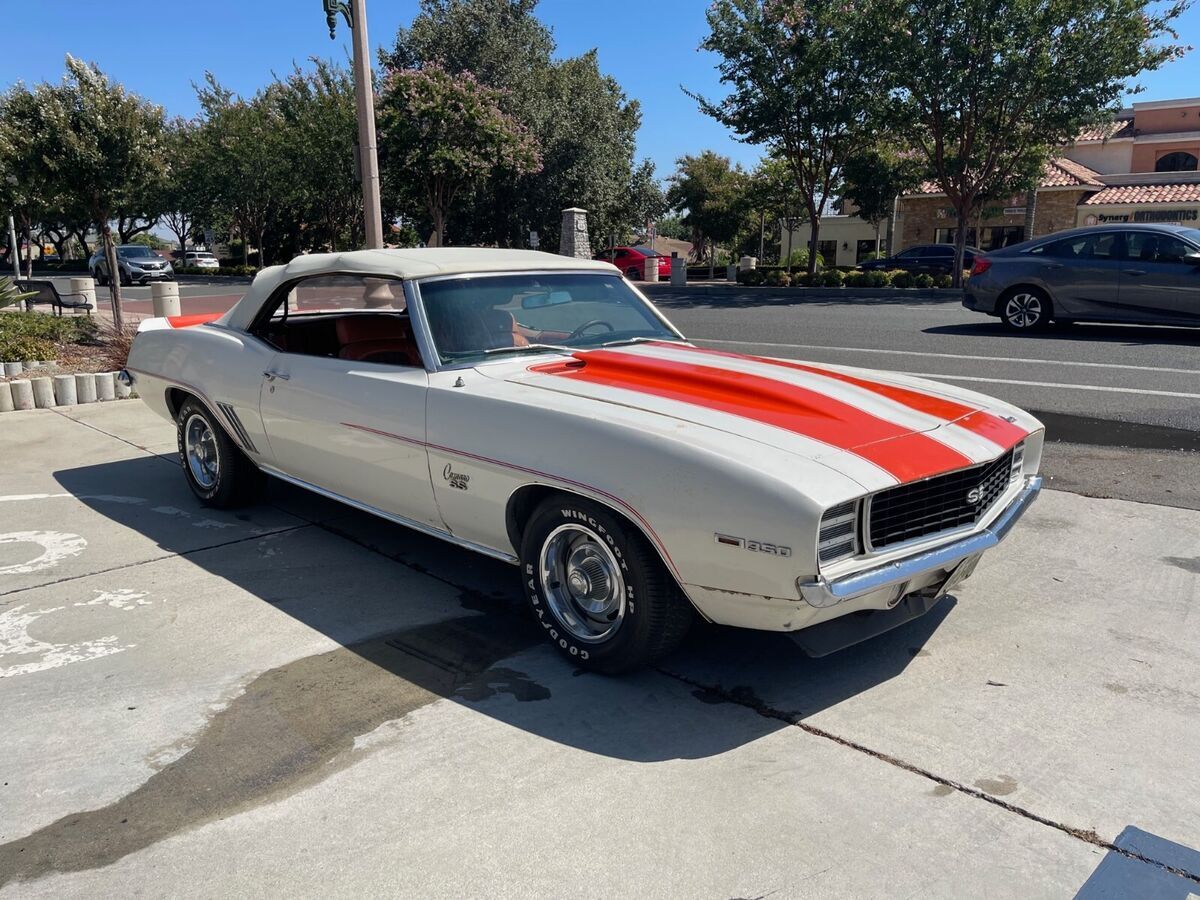 1969 Chevrolet Camaro Z11 Indy Pace Car