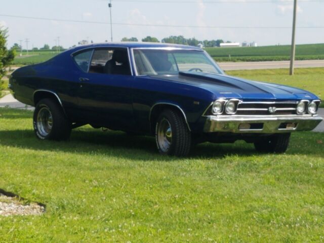 1969 Chevrolet Chevelle coupe classic collector car