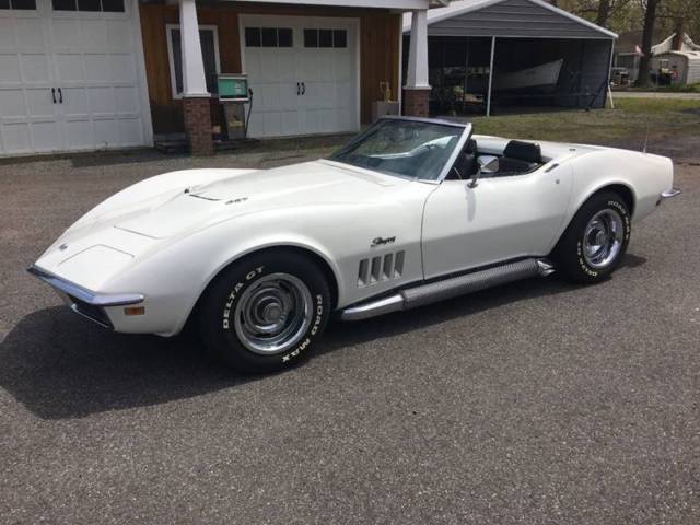 1969 Chevrolet Corvette BIG BLOCK TRI POWER 4 SPEED 2 TOPS