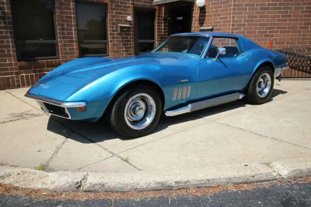 1969 Chevrolet Corvette - #s 350/350HP - 4spd - Survivor